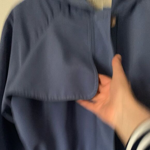 St.John’s Bay blue light hooded jacket, lined, pockets, front zipper,gorgeous,XL - Picture 5 of 10